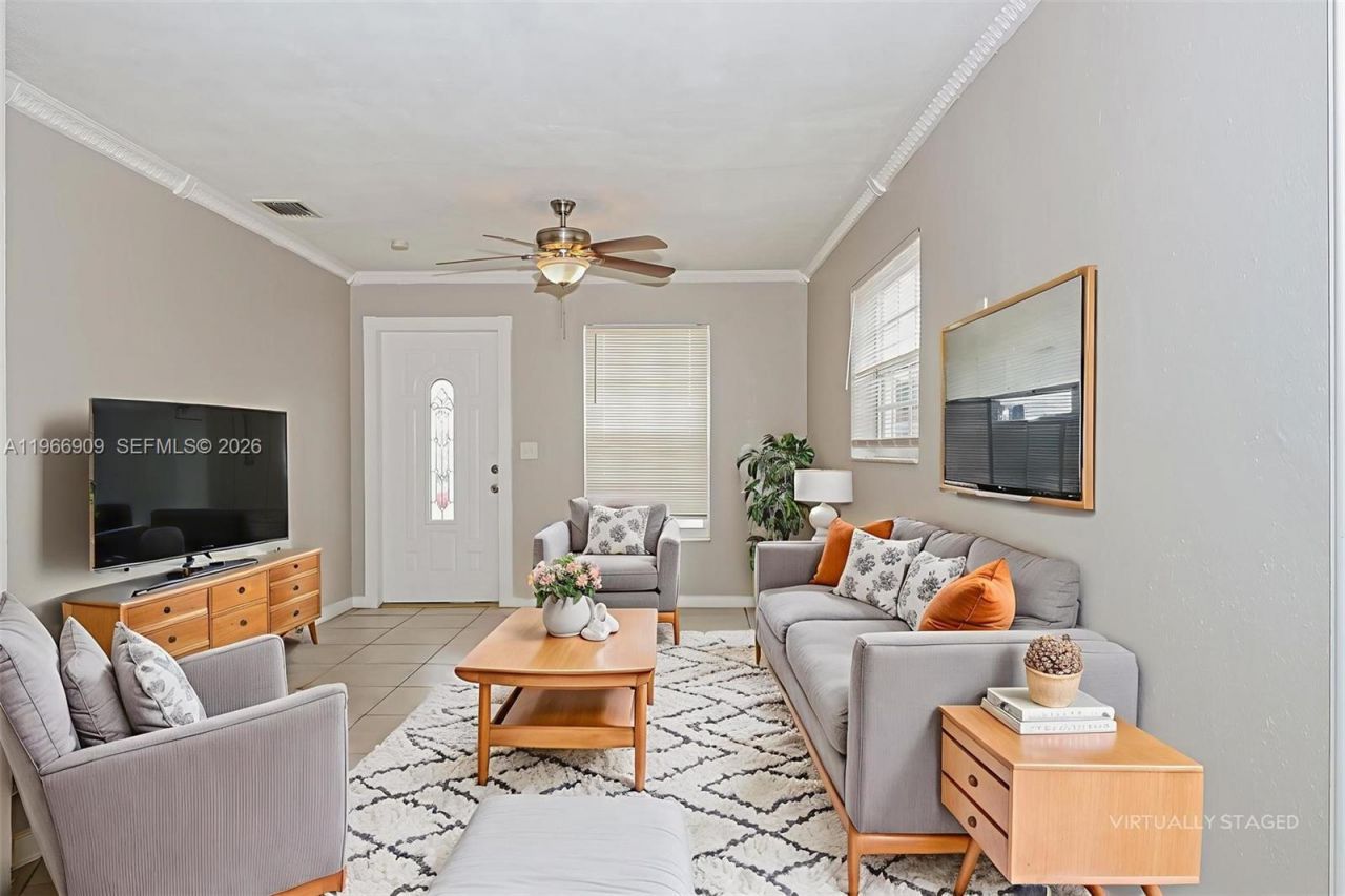 1443 7th Street, West Palm Beach, FL 33401 Photo