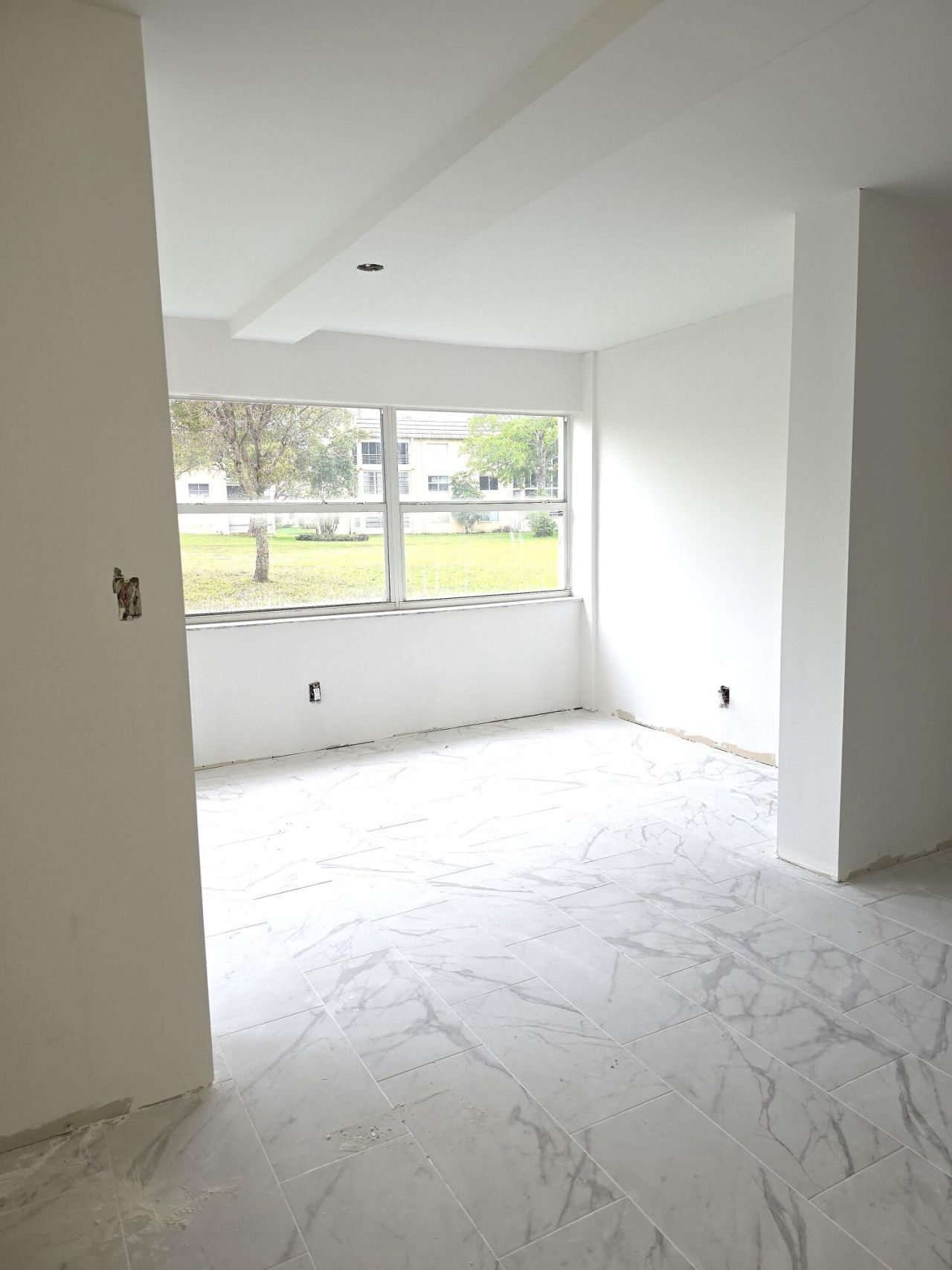 9310 Sunrise Lakes Boulevard, Unit 108, Sunrise, FL 33322 Photo