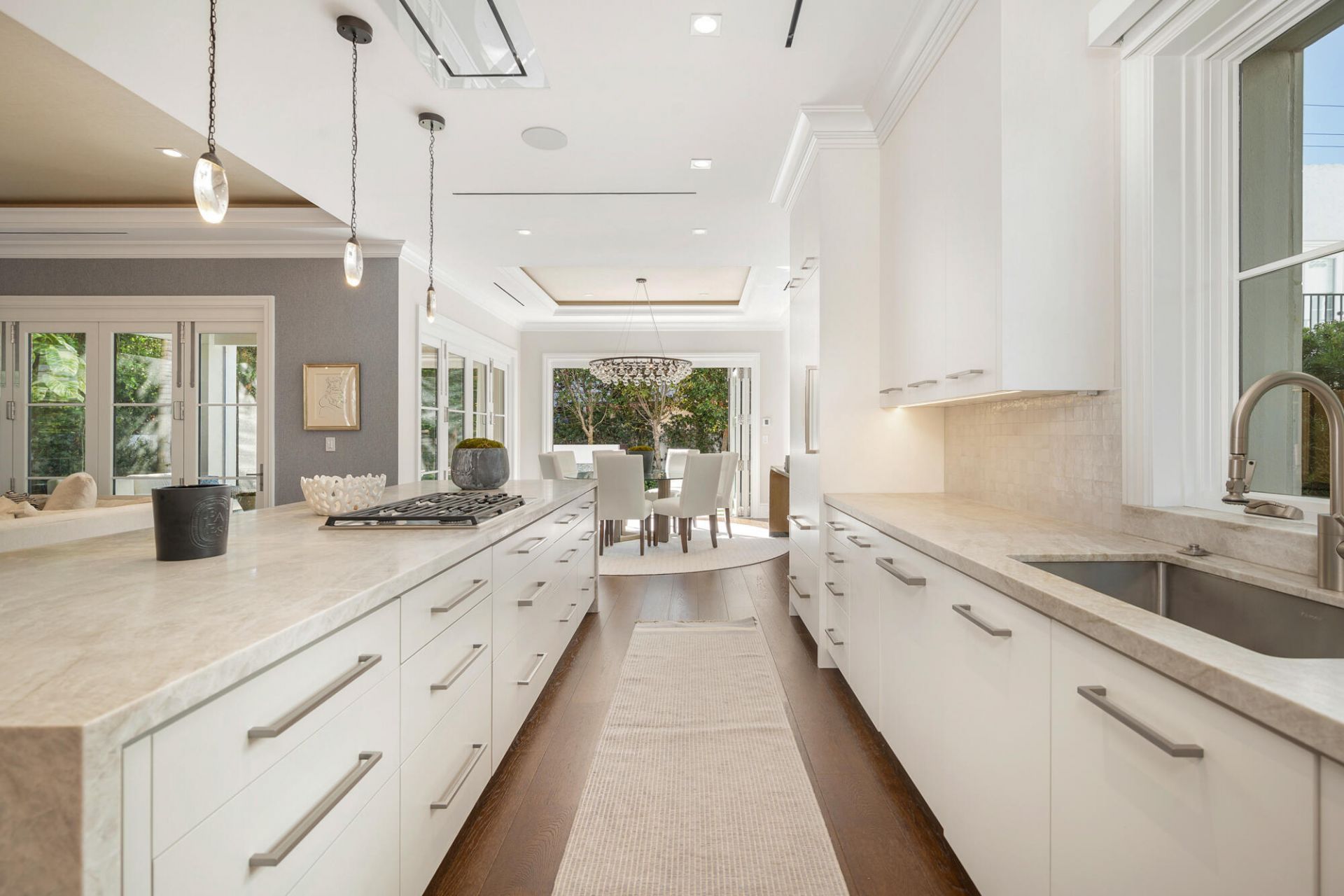 218 Everglade Avenue, Palm Beach, FL 33480 Photo