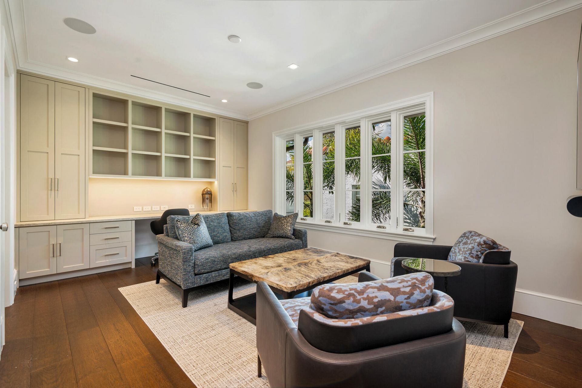 218 Everglade Avenue, Palm Beach, FL 33480 Photo