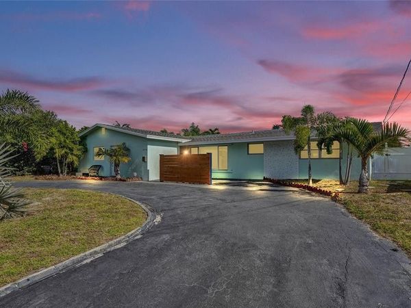 1710 SW 6th Ave, Pompano Beach, FL 33060