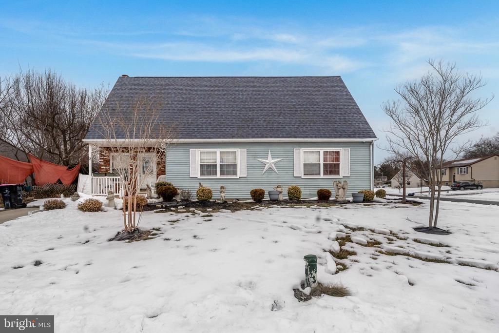 2 Latham Way, Sicklerville, NJ 08081 Main Photo