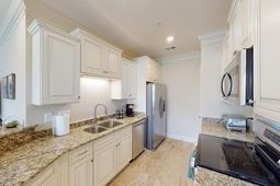 81 Delray Dr. photo 4