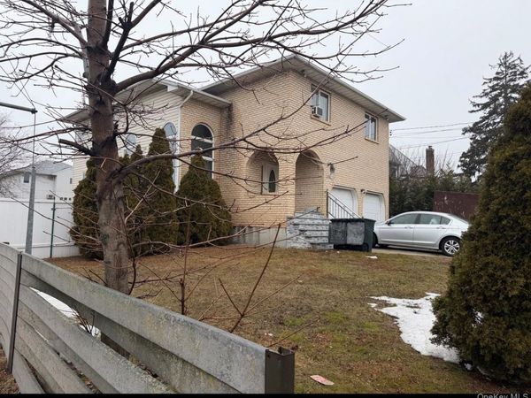 302 Carvel Avenue, Cedarhurst, NY 11516