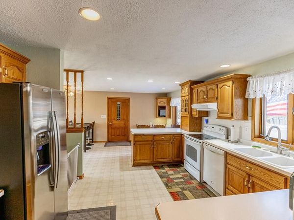 421 Jackson STREET, Sheboygan Falls, WI 53085