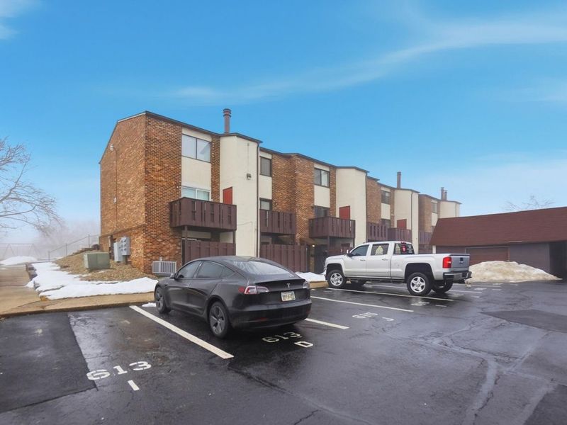 615 Villa Road, Unit K, Springfield, OH 45503 Photo 2