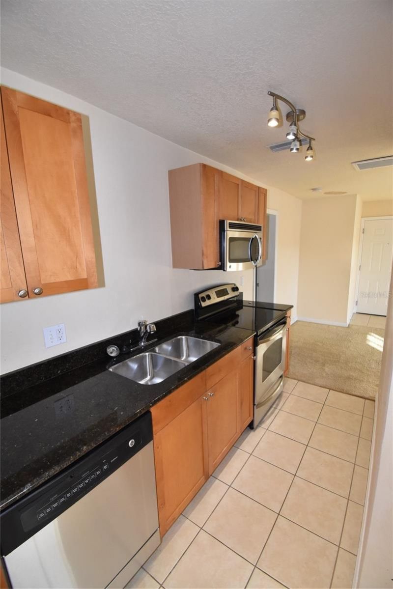 220 Pompano Drive Se, Unit H, Saint Petersburg, FL 33705 Photo