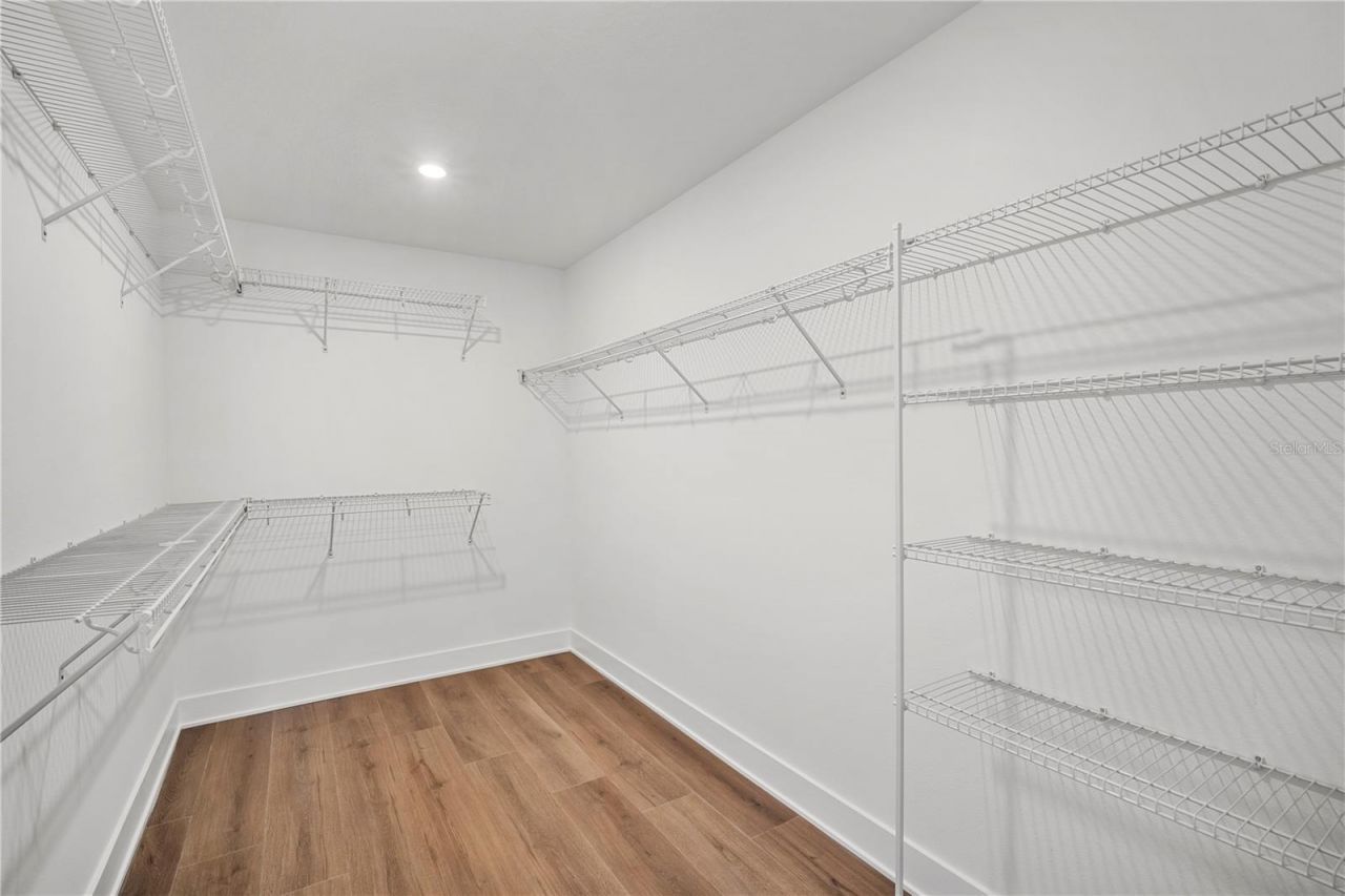 5633 Dartmouth Avenue N, Saint Petersburg, FL 33710 Photo