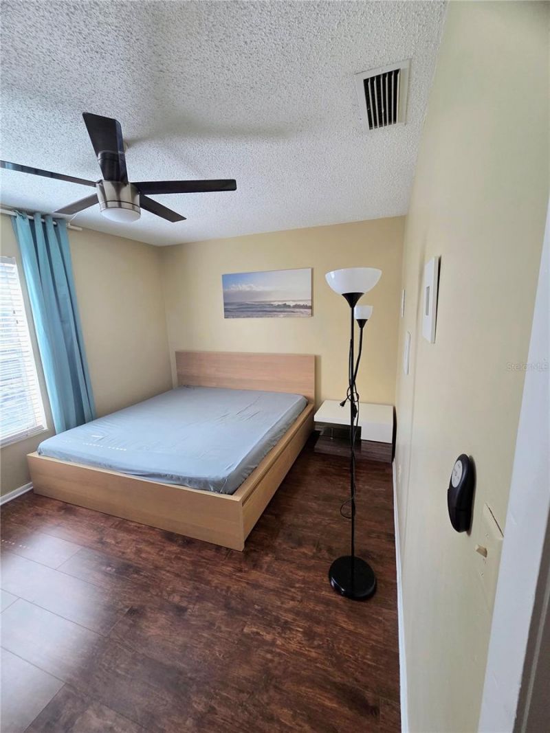 1323 83rd Avenue N, Unit D, Saint Petersburg, FL 33702 Photo