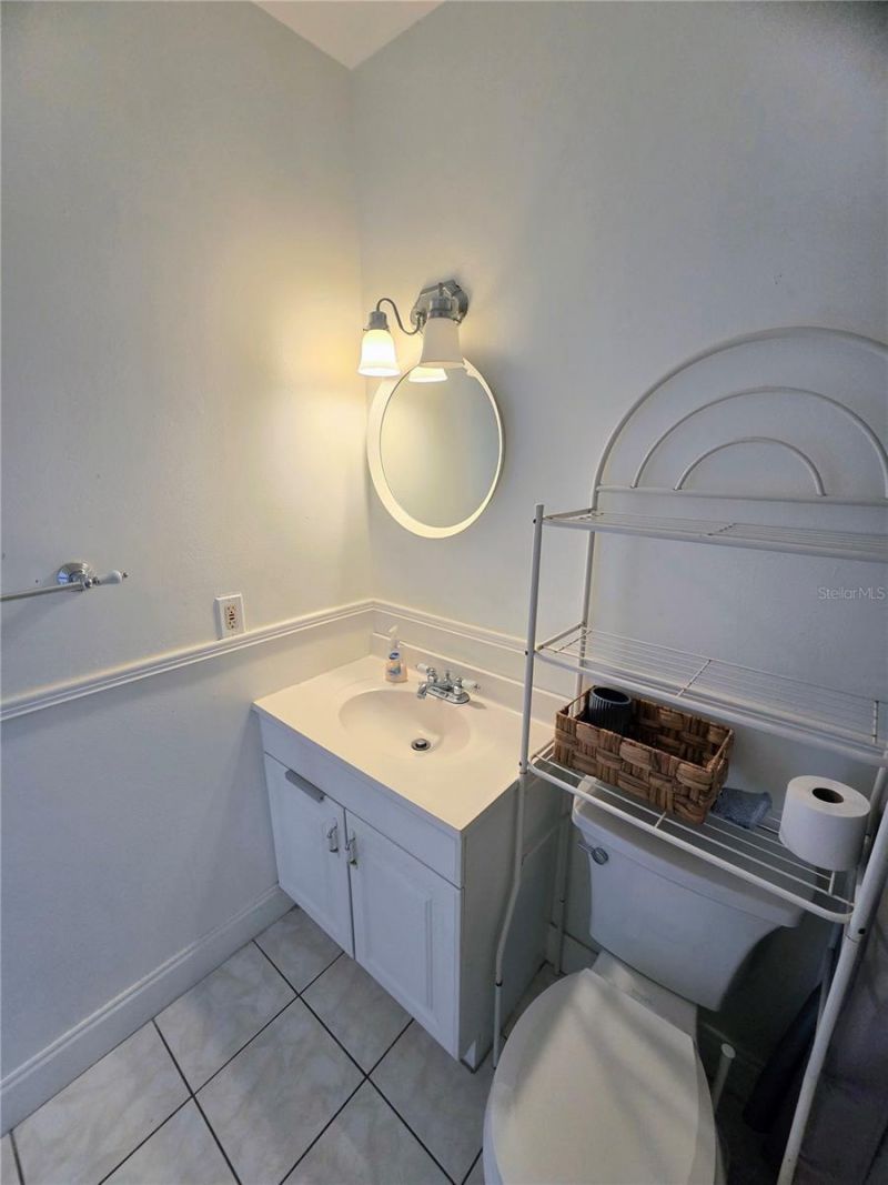 1323 83rd Avenue N, Unit D, Saint Petersburg, FL 33702 Photo