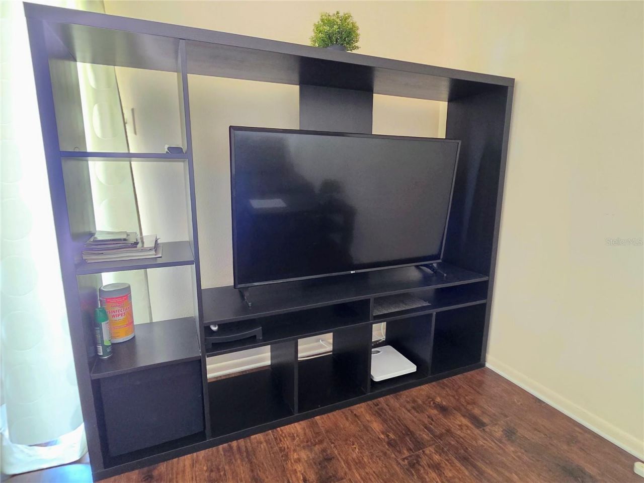 1323 83rd Avenue N, Unit D, Saint Petersburg, FL 33702 Photo