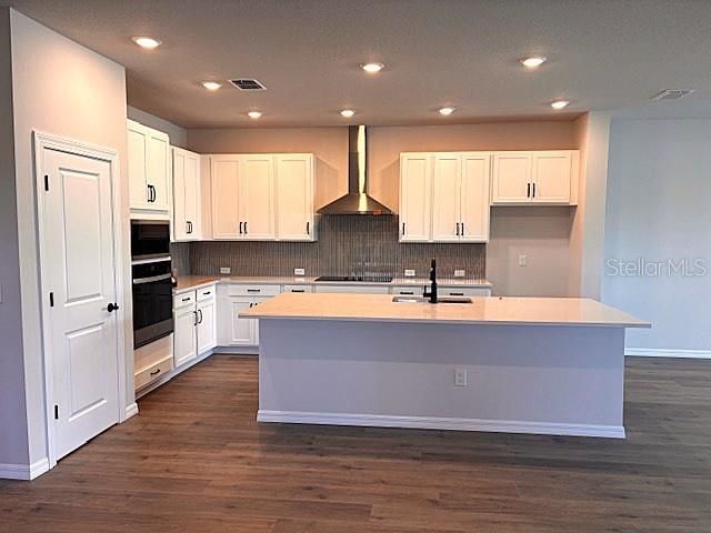 614 Kingswood Court, Bradenton, FL 34212 Photo