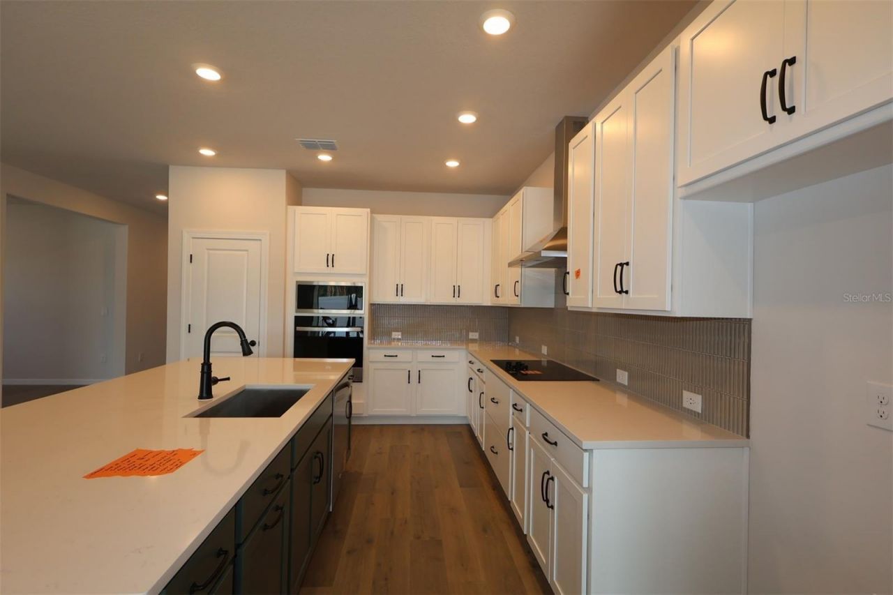 614 Kingswood Court, Bradenton, FL 34212 Photo