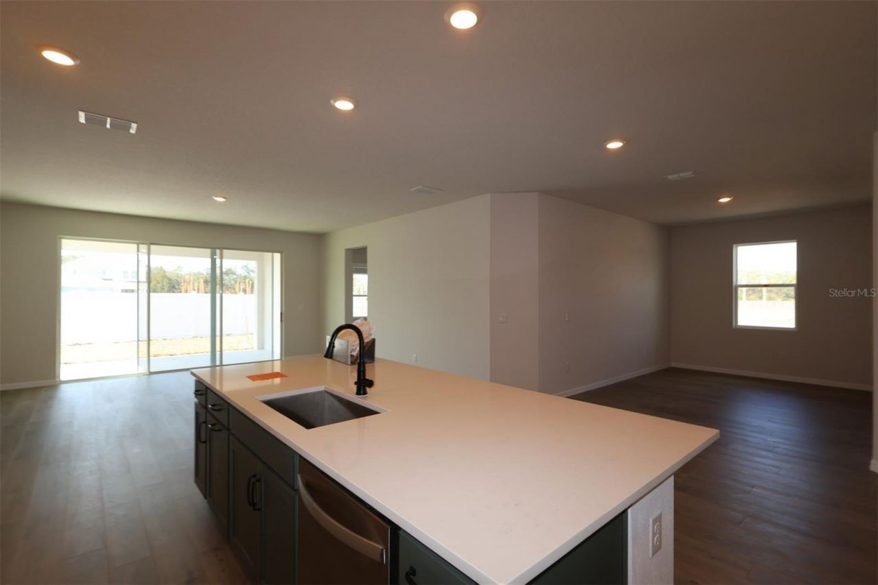 614 Kingswood Court, Bradenton, FL 34212 Photo