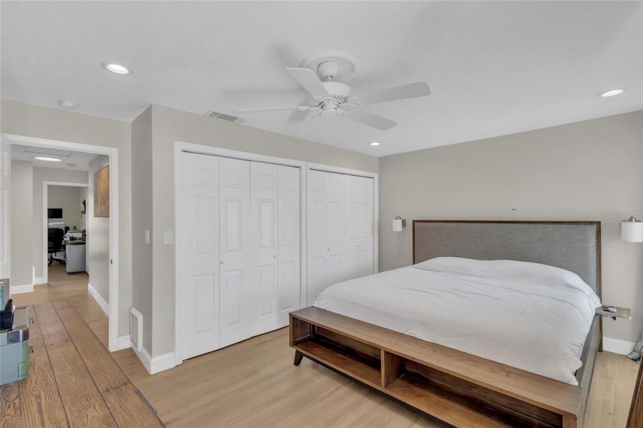 11034 Malaga Drive, Largo, FL 33774 Photo