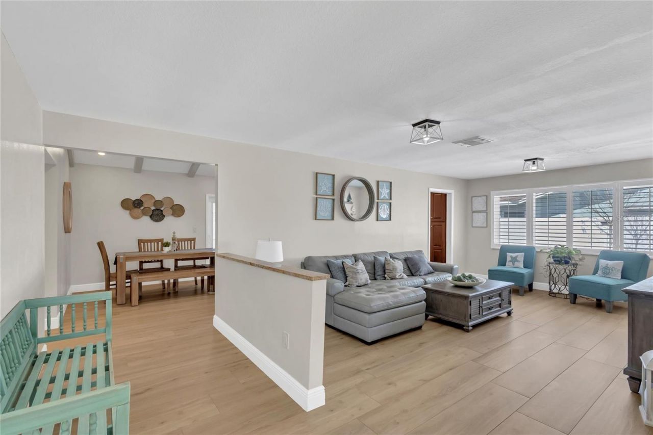 11034 Malaga Drive, Largo, FL 33774 Photo