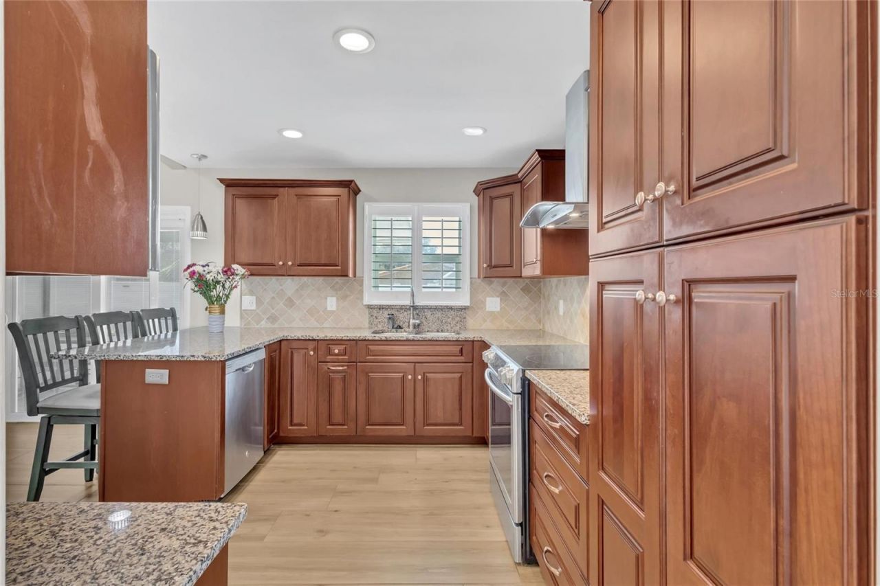 11034 Malaga Drive, Largo, FL 33774 Photo