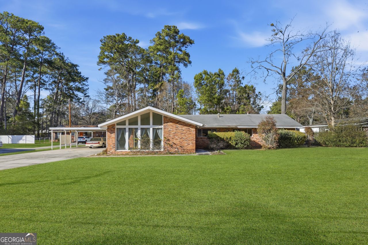 86 Camellia Avenue, Savannah, GA 31408 Main Photo