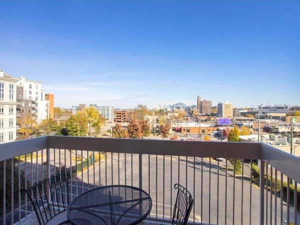 110 31st Ave N, Unit 303, Nashville, TN 37203