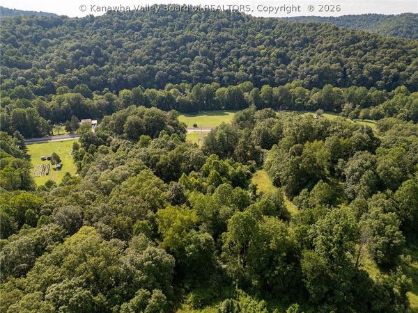 40 Two Mile Road, Branchland, WV 25506