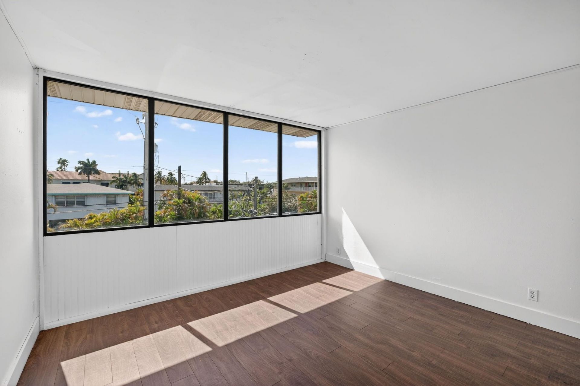 1531 SE 15th Street, Unit 8, Fort Lauderdale, FL 33316 Photo