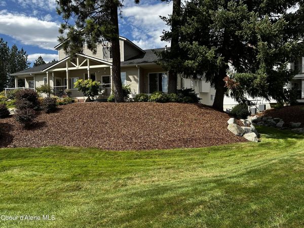 377 E KNOTTY PINE LN, Unit #2, Coeur d'Alene, ID 83815