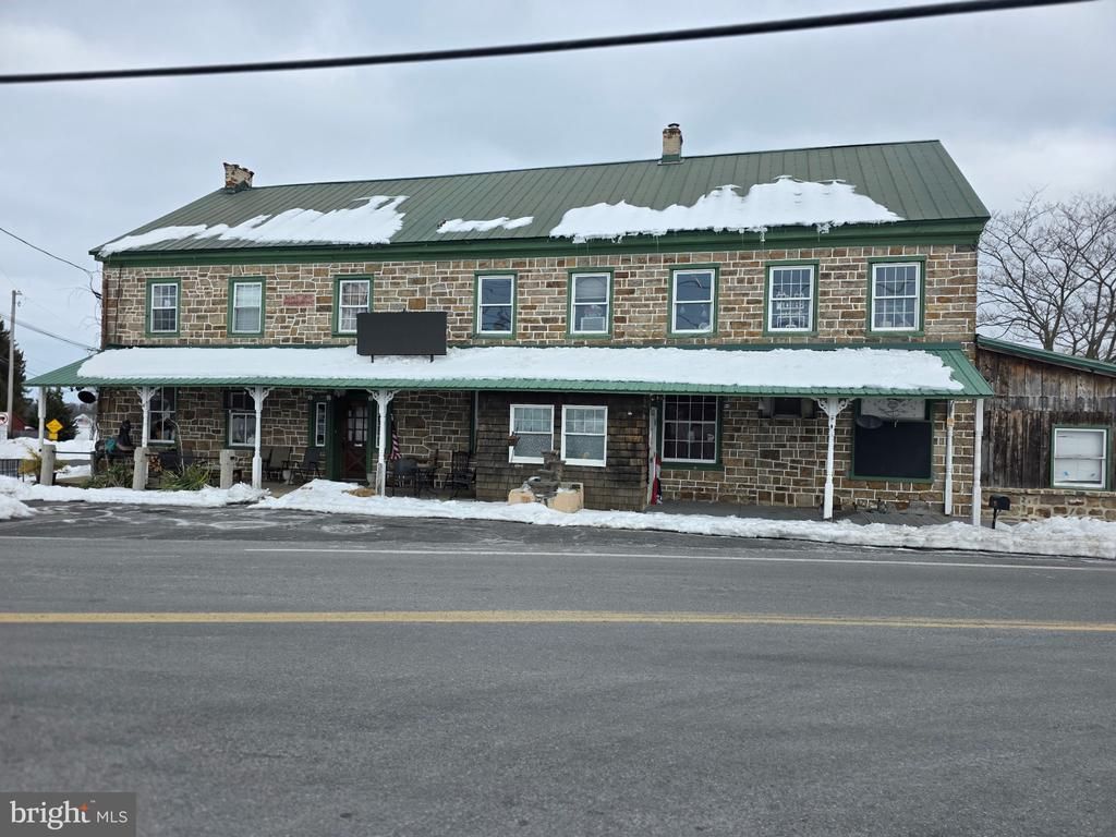 11 DEYSHER ROAD, FLEETWOOD, PA 19522