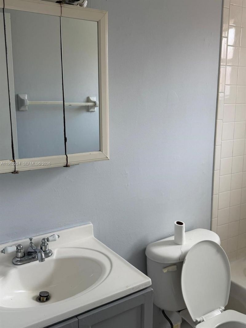 8710 SW 3rd St, Unit 201, Pembroke Pines, FL 33025 Photo