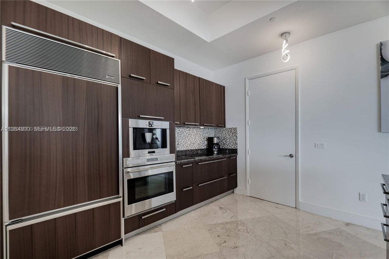 16001 Collins Ave, Unit 3803, Sunny Isles Beach, FL 33160 Photo