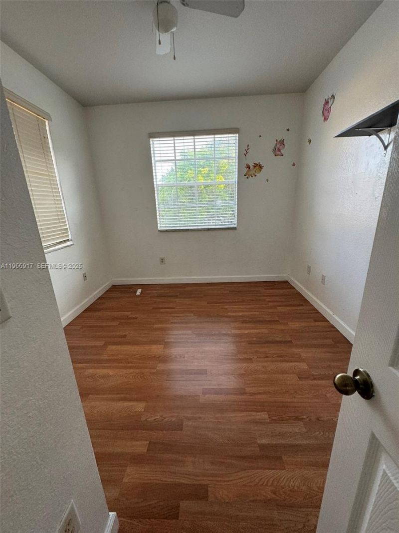 9257 SW 227th St, Unit 11, Cutler Bay, FL 33190 Photo