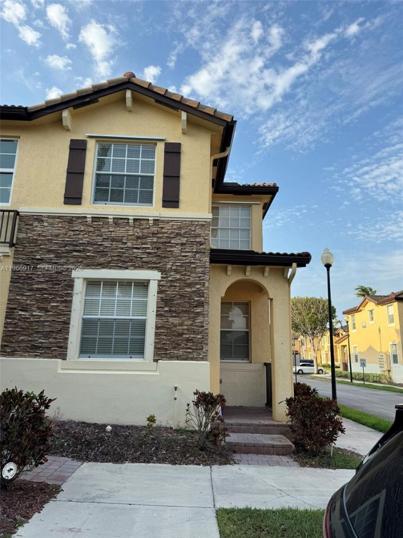 9257 SW 227th St, Unit 11, Cutler Bay, FL 33190 Photo