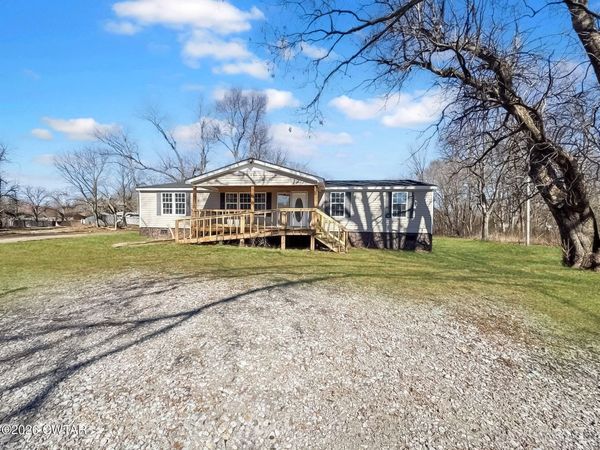 643 Eaton Brazil Road, Trenton, TN 38382