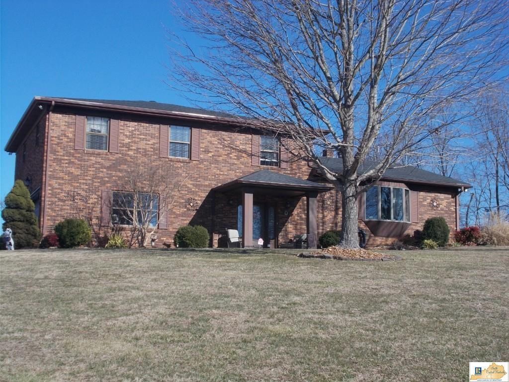 465 Petett Road, Tompkinsville, KY 42167 Main Photo