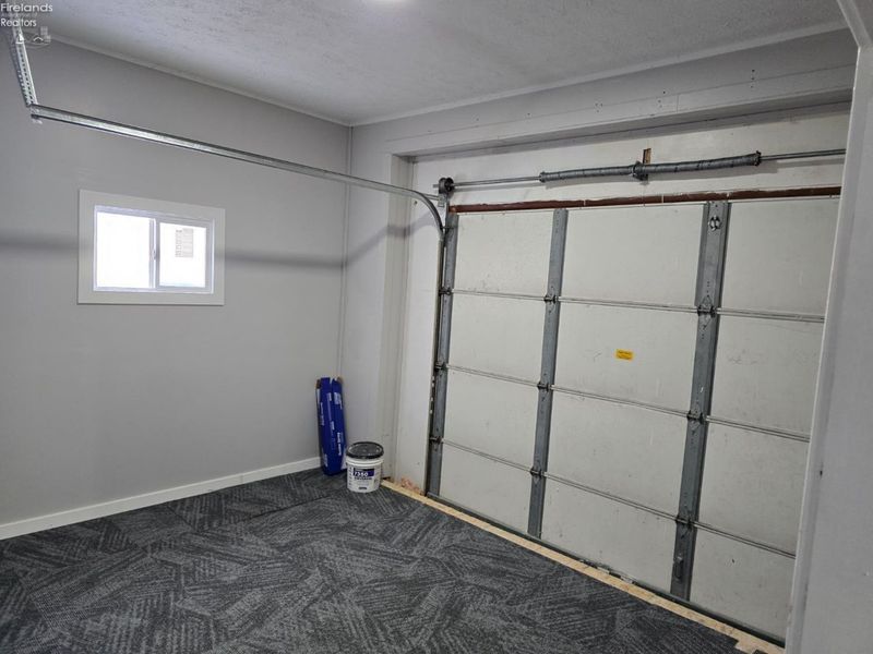 433 Oberlin Road, Elyria, OH 44035 Photo 7