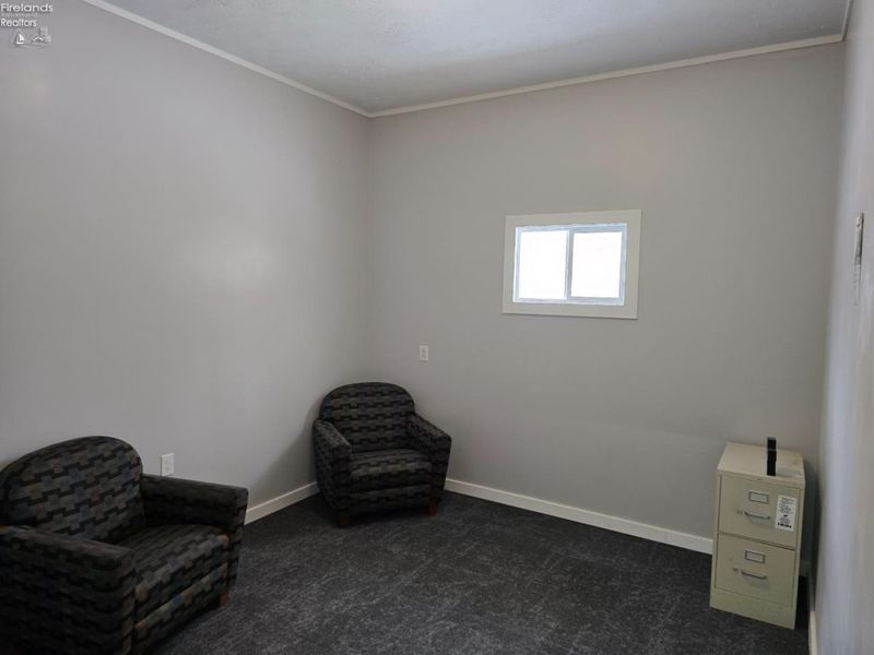 433 Oberlin Road, Elyria, OH 44035 Photo 8