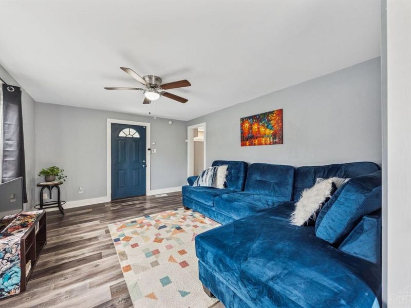 215 W Water Street, Bethel, OH 45106 Photo 4