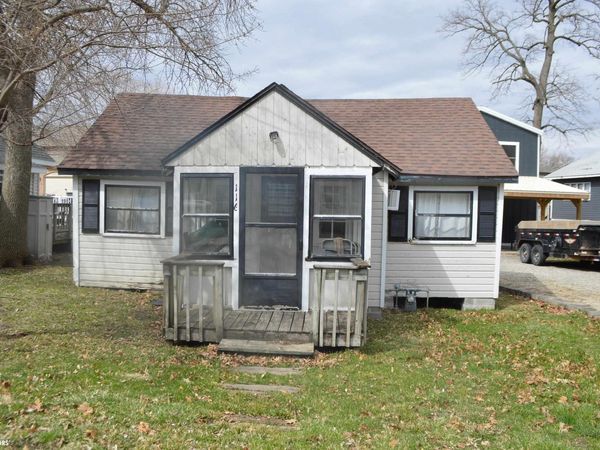 4632 Wesley Drive, Clear Lake, IA 50428