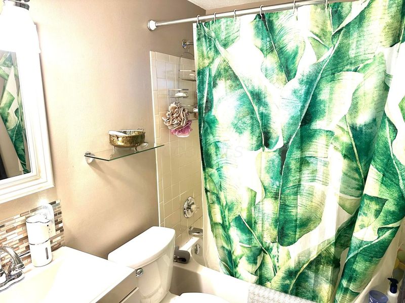 3509 Canberra Court, Westerville, OH 43081 Photo 4