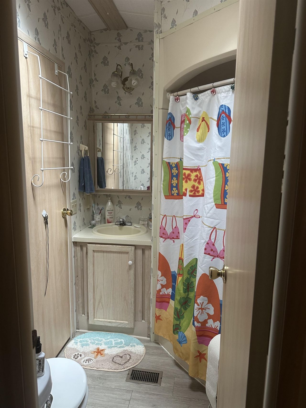 613-601 5th Ave. S Photo 18