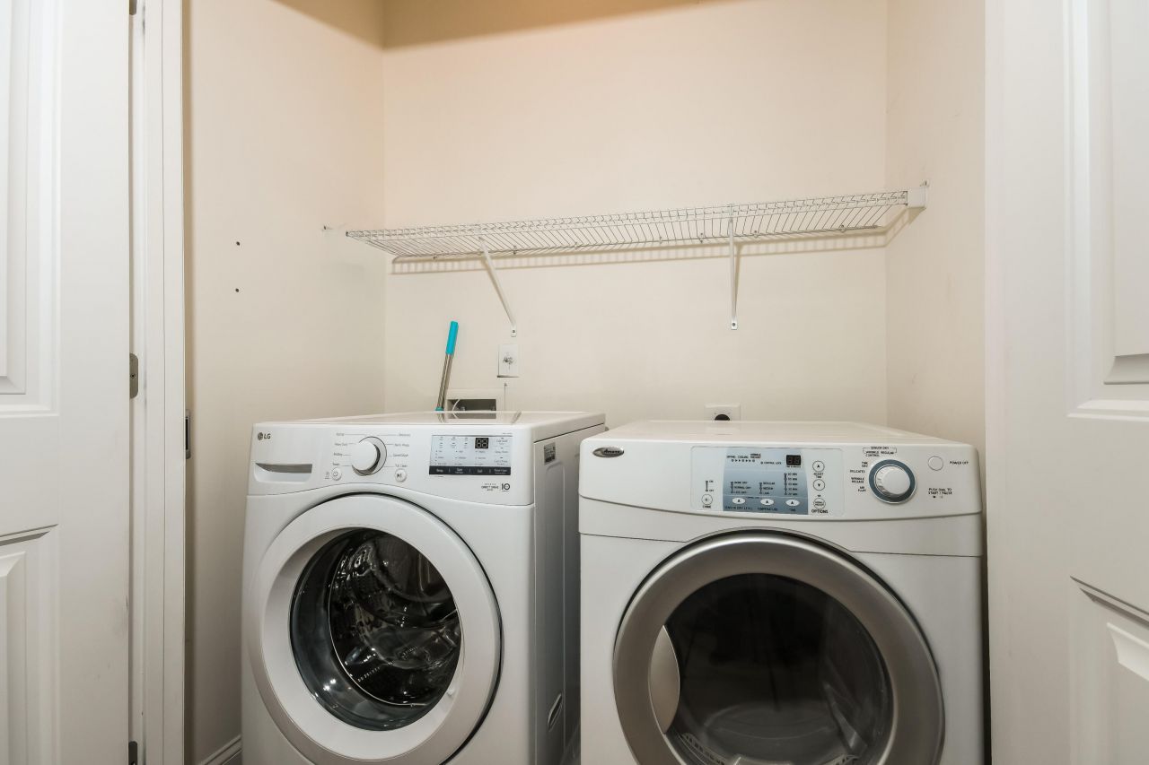 5194 Celtic Drive Photo 16