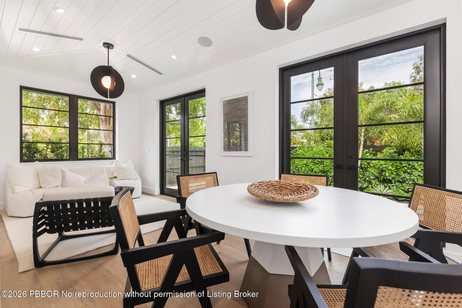 263 Alhambra Place, West Palm Beach, FL 33405 Photo