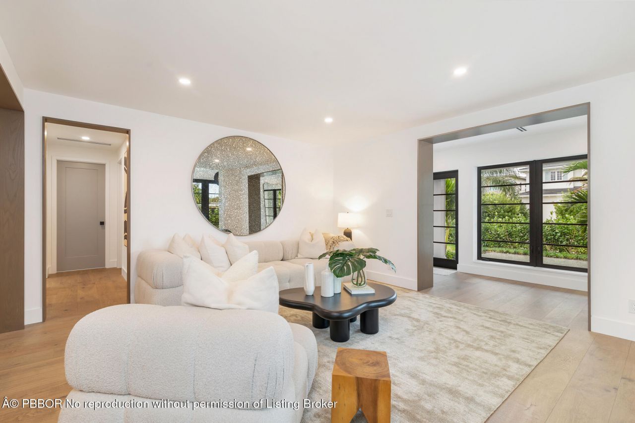 263 Alhambra Place, West Palm Beach, FL 33405 Photo