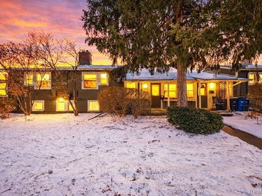 2327 Fernwood Avenue, Ann Arbor, MI 48104