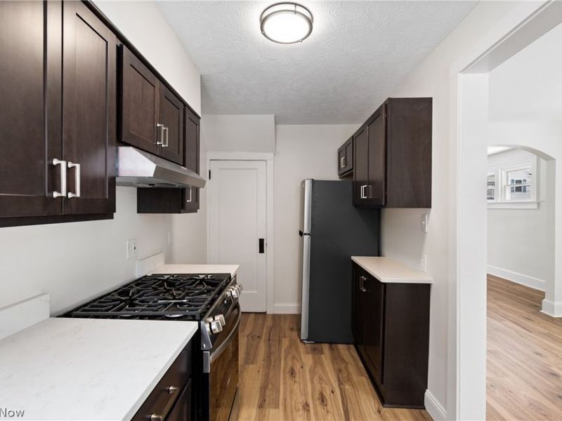 378 Cross Street, Akron, OH 44311 Photo 14