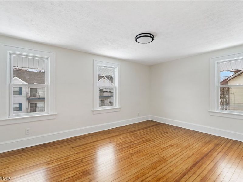 378 Cross Street, Akron, OH 44311 Photo 17