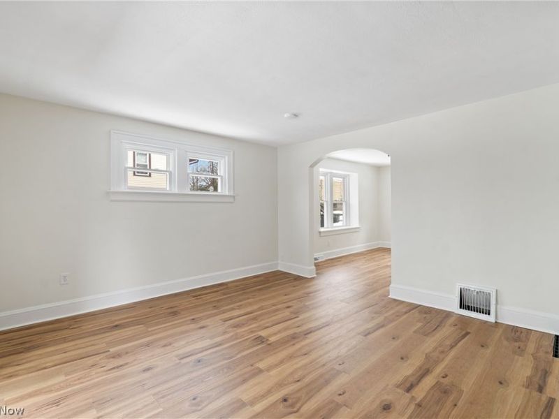 378 Cross Street, Akron, OH 44311 Photo 5