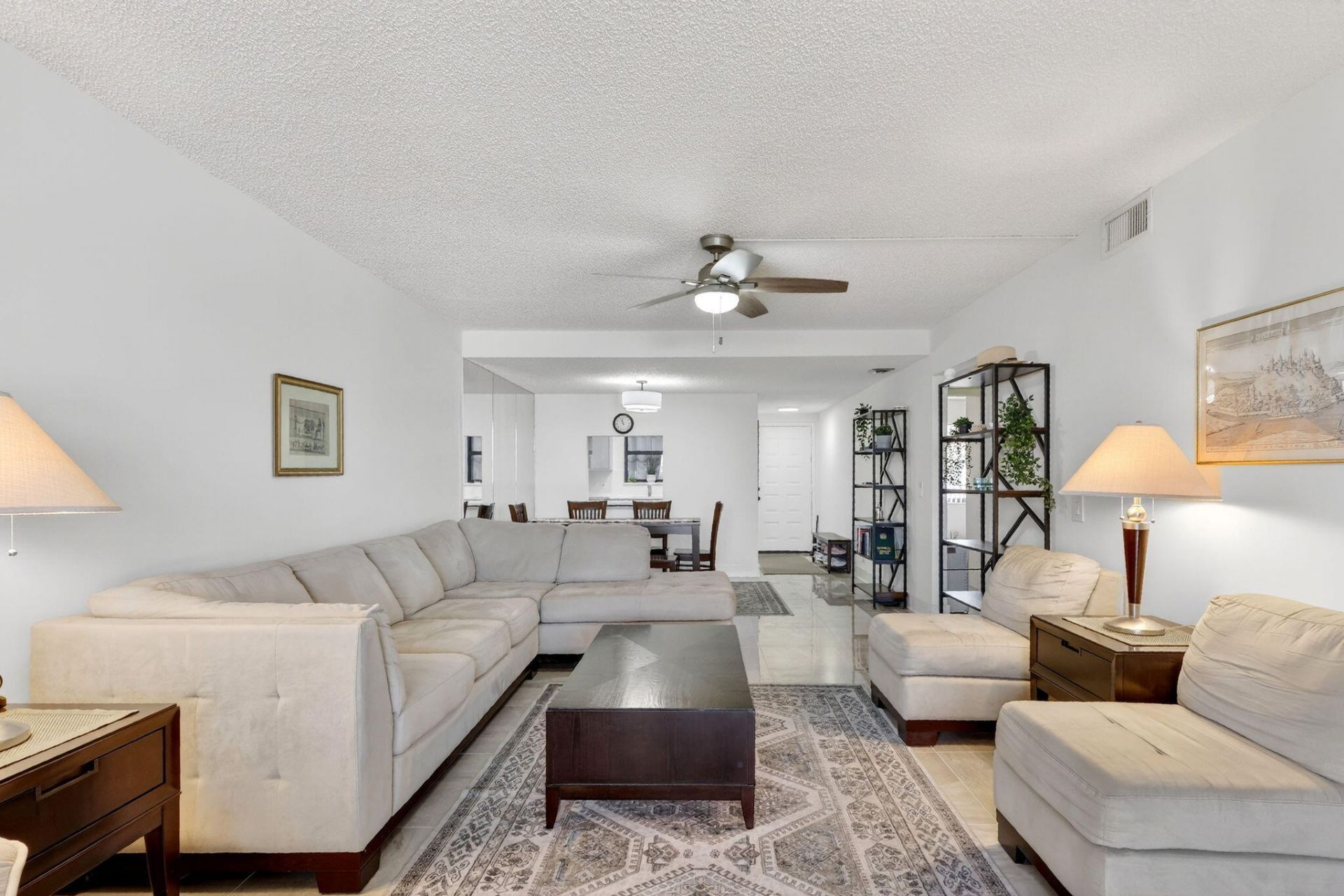 890 N Federal Highway, Unit 403, Lantana, FL 33462 Photo