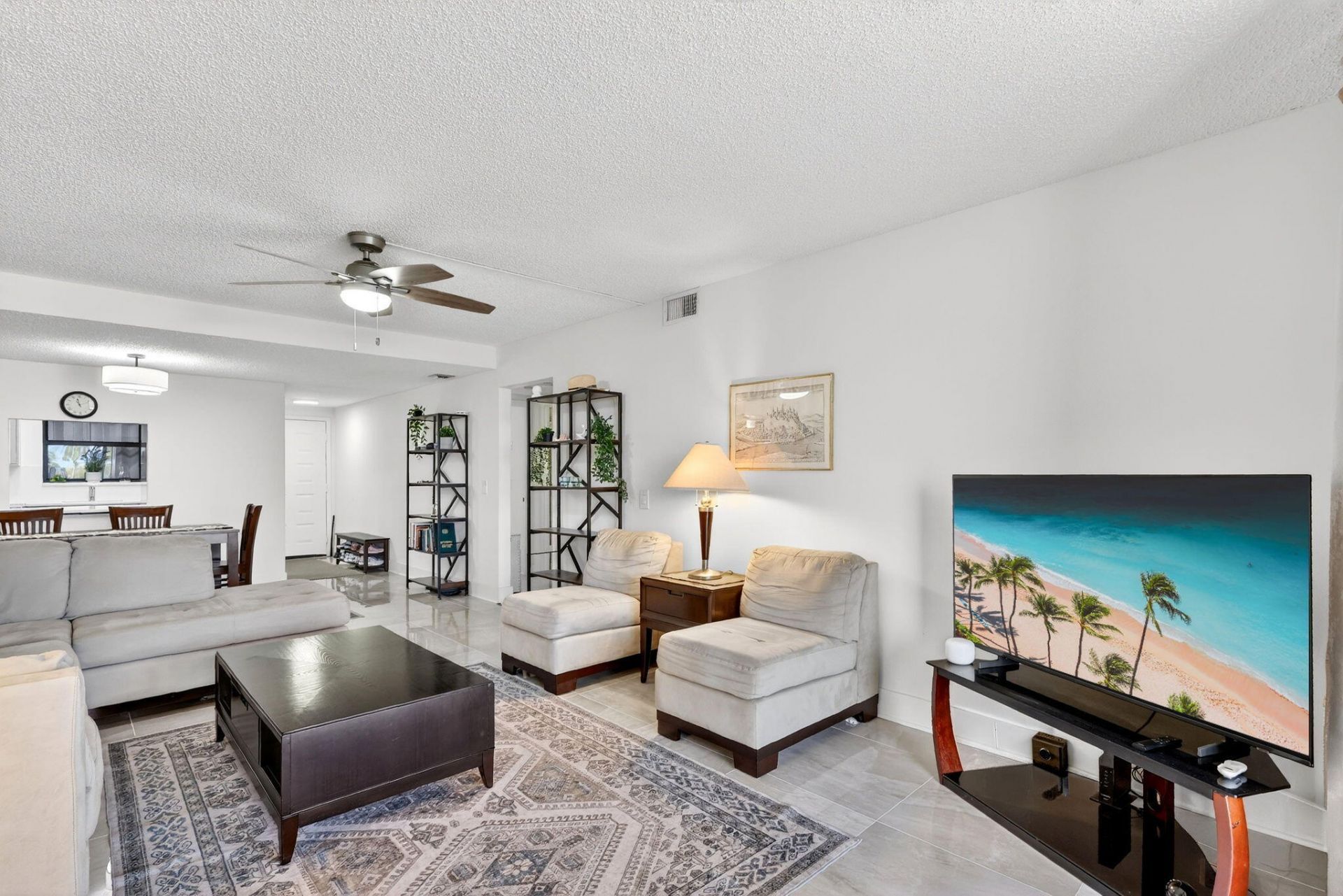 890 N Federal Highway, Unit 403, Lantana, FL 33462 Photo