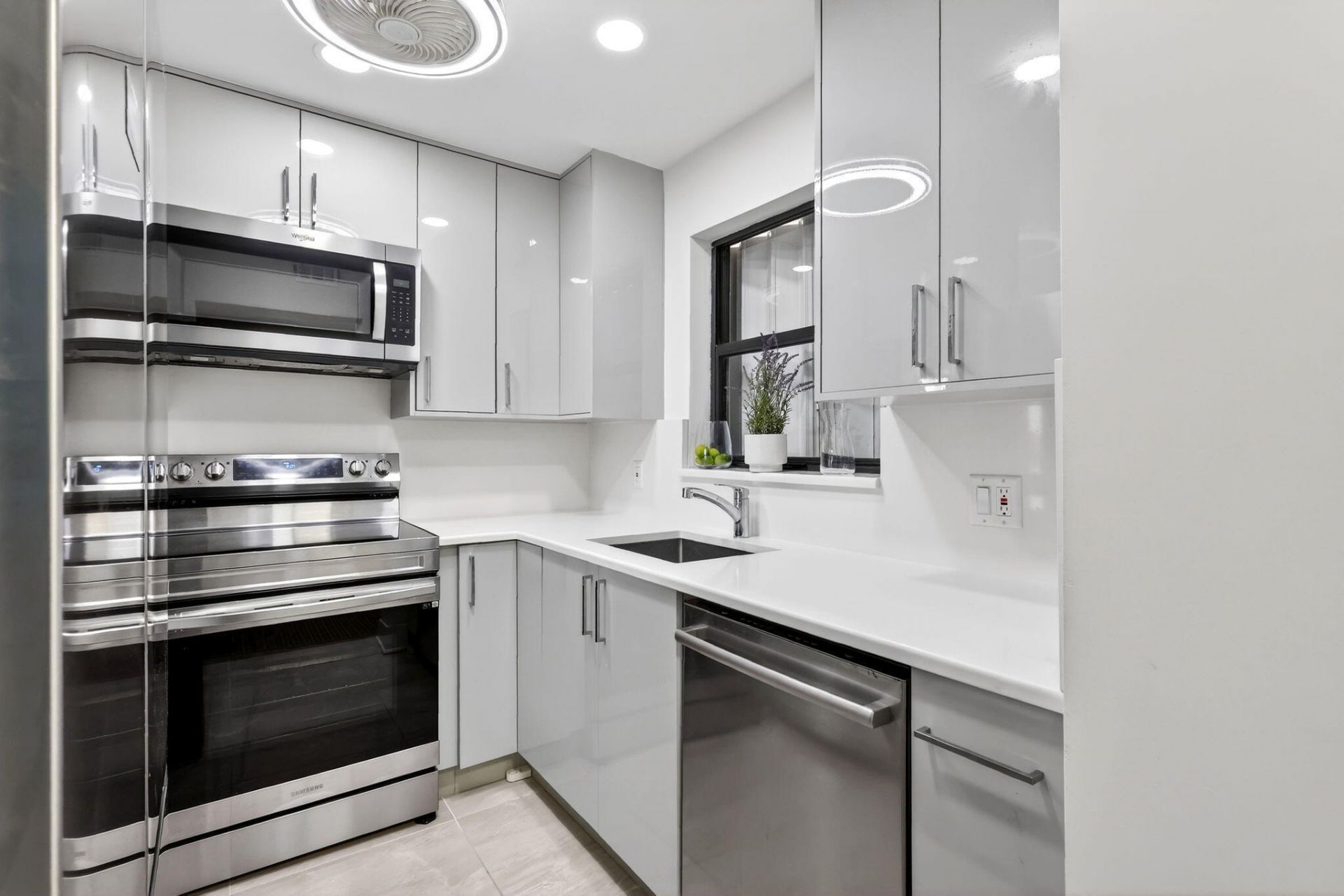 890 N Federal Highway, Unit 403, Lantana, FL 33462 Photo