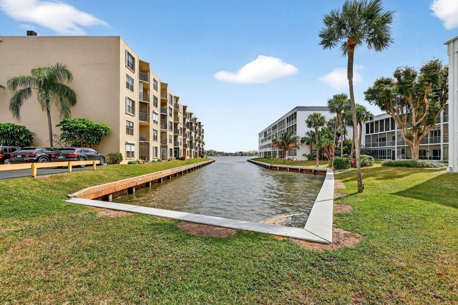 890 N Federal Highway, Unit 403, Lantana, FL 33462 Photo